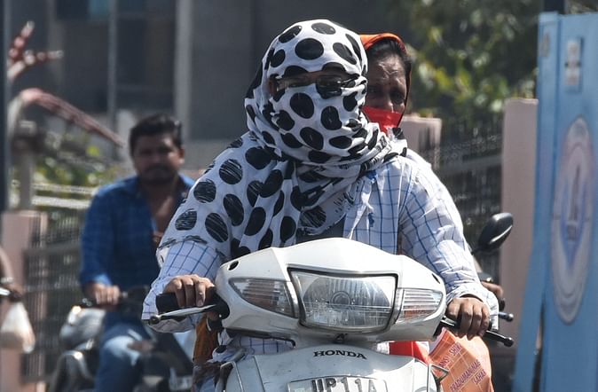 मैदानी इलाकों में पारे ने कराई 10 साल पुरानी याद ताजा, पहाड़ों पर बर्फबारी के आसार