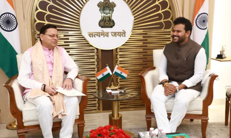 मुख्यमंत्री ने केंद्रीय नागरिक उड्डयन मंत्री से उत्तराखण्ड में हवाई सेवाओं के विस्तार पर की चर्चा