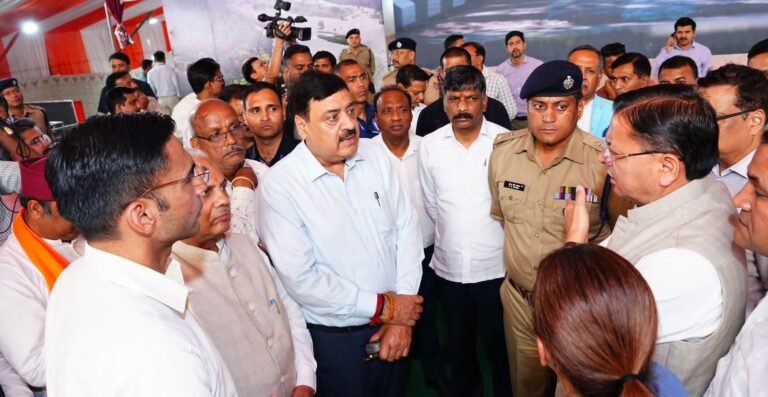 पीएम मोदी के प्रस्तावित कार्यक्रम से पहले सीएम धामी ने जसवंत ग्राउंड का किया निरीक्षण…