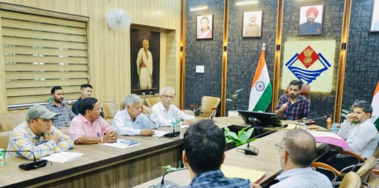 देहरादून में एसआईआर-2026 अभियान को बड़ी सफलता, 100% गणना प्रपत्र वितरण, 86.34% डिजिटाइजेशन पूरा…