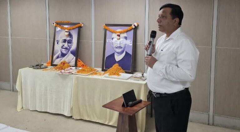 गांधी-शास्त्री के आदर्शों को अपनाने का एमडीडीए ने लिया संकल्प…